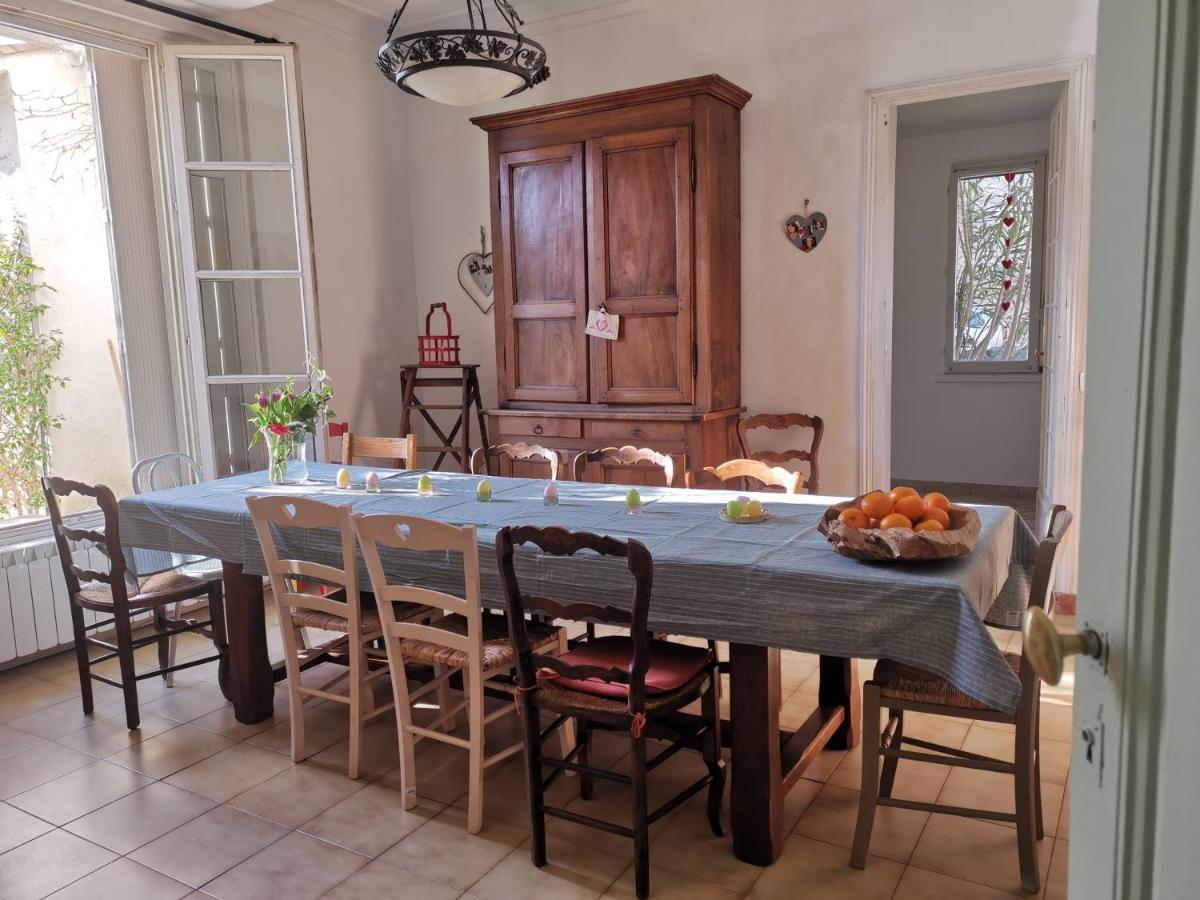 La Taniere 16 Couchages Villa Vergeze ภายนอก รูปภาพ